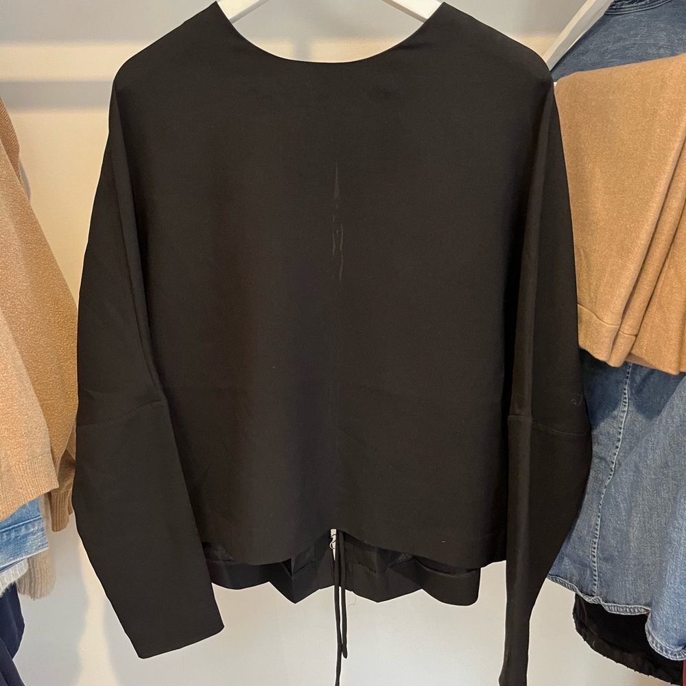 Black shirt